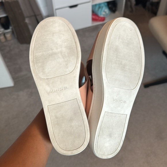 VINCE Weslan Leather Platform Crisscross Velco Strap Sandal Size 9 - Picture 9 of 9